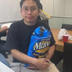 Meet your Posher, Zeke